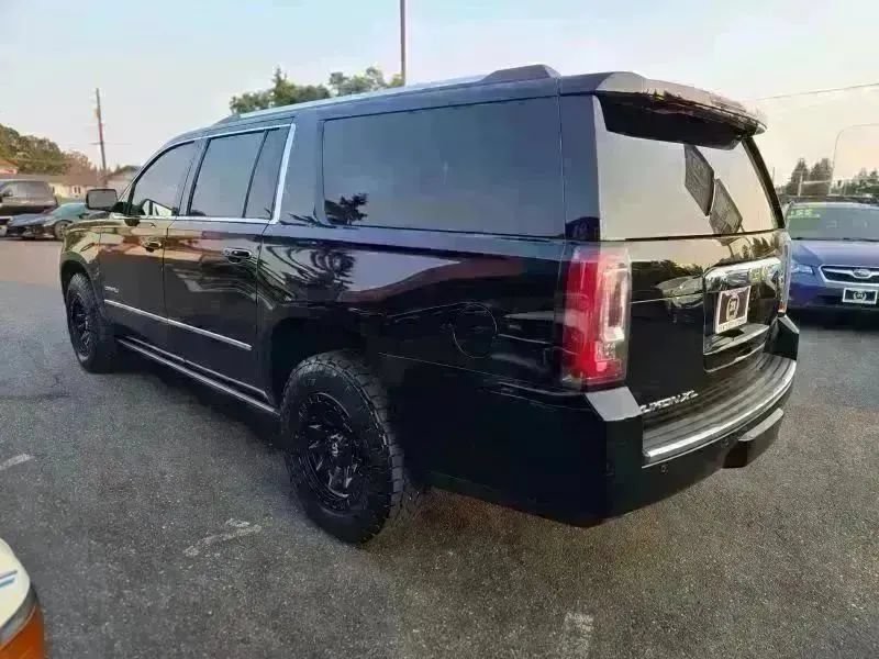 Used 2018 GMC Yukon XL Denali w/ Denali Ultimate Package AWD/4WD image 31