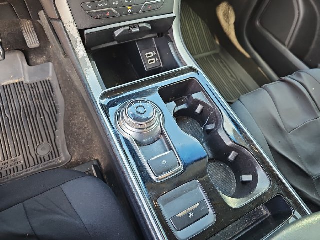 Used 2019 Ford Edge SEL w/ Equipment Group 201A FWD image 28