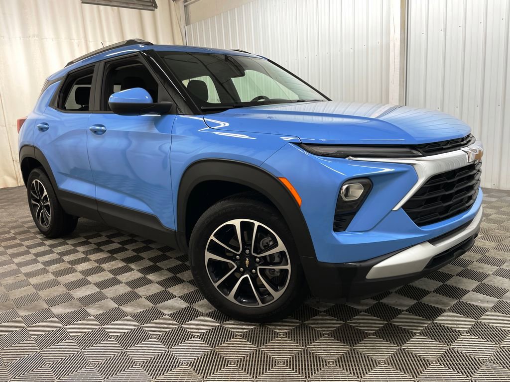 Certified 2024 Chevrolet TrailBlazer LT w/ Driver Confidence Package image 45