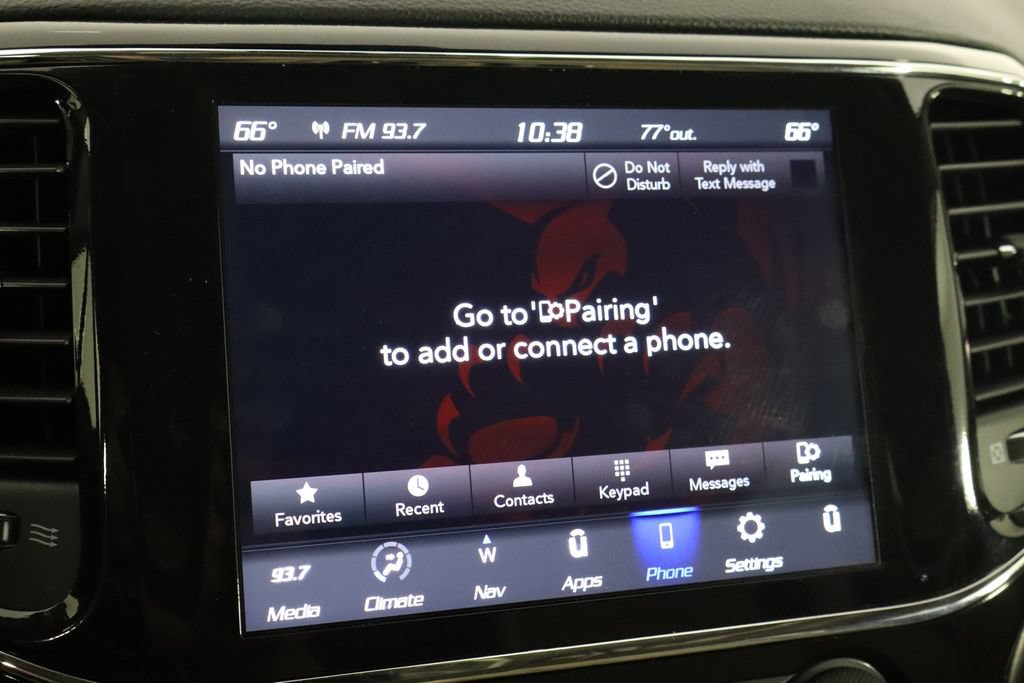 Used 2022 Jeep Grand Cherokee Laredo E RWD image 36