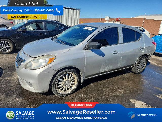 Used 2017 Nissan Versa S FWD image 1