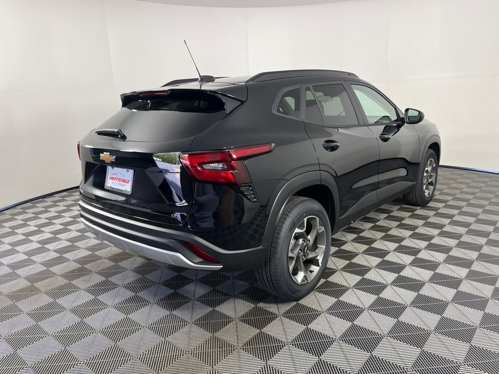 New 2026 Chevrolet Trax LT FWD image 5