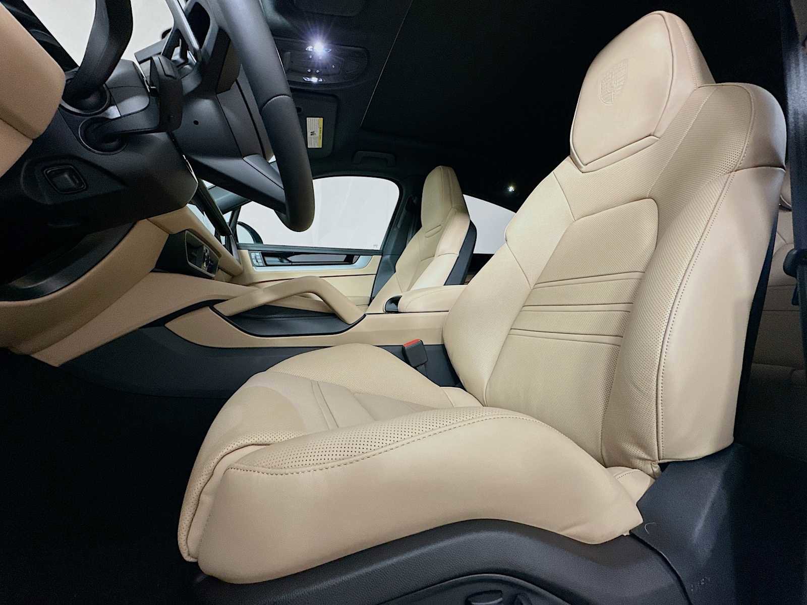 New 2026 Porsche Cayenne S image 5