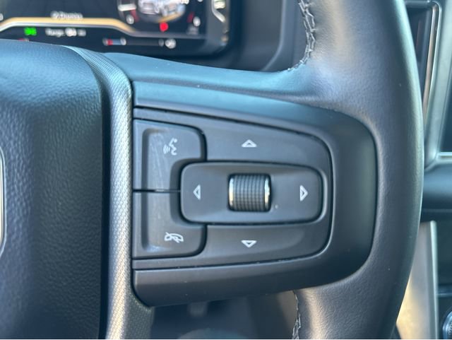 Certified 2023 GMC Yukon Denali image 30