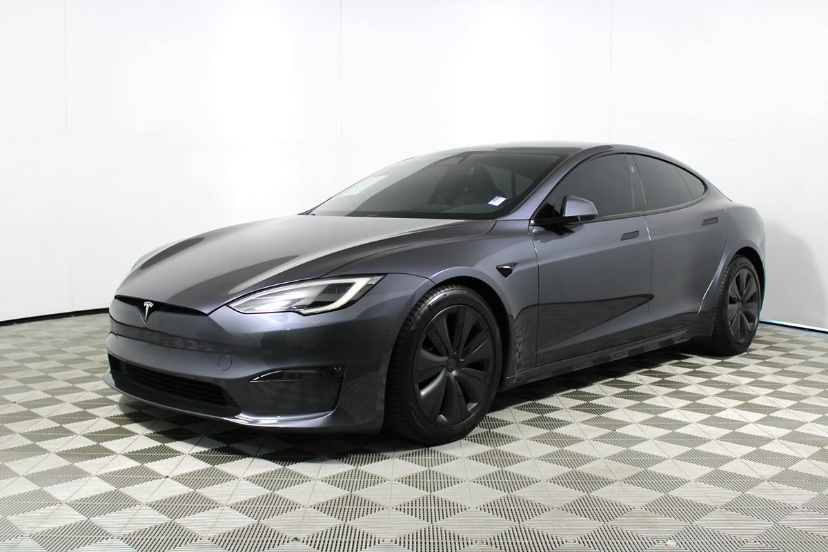 Used 2022 Tesla Model S Plaid AWD/4WD image 3
