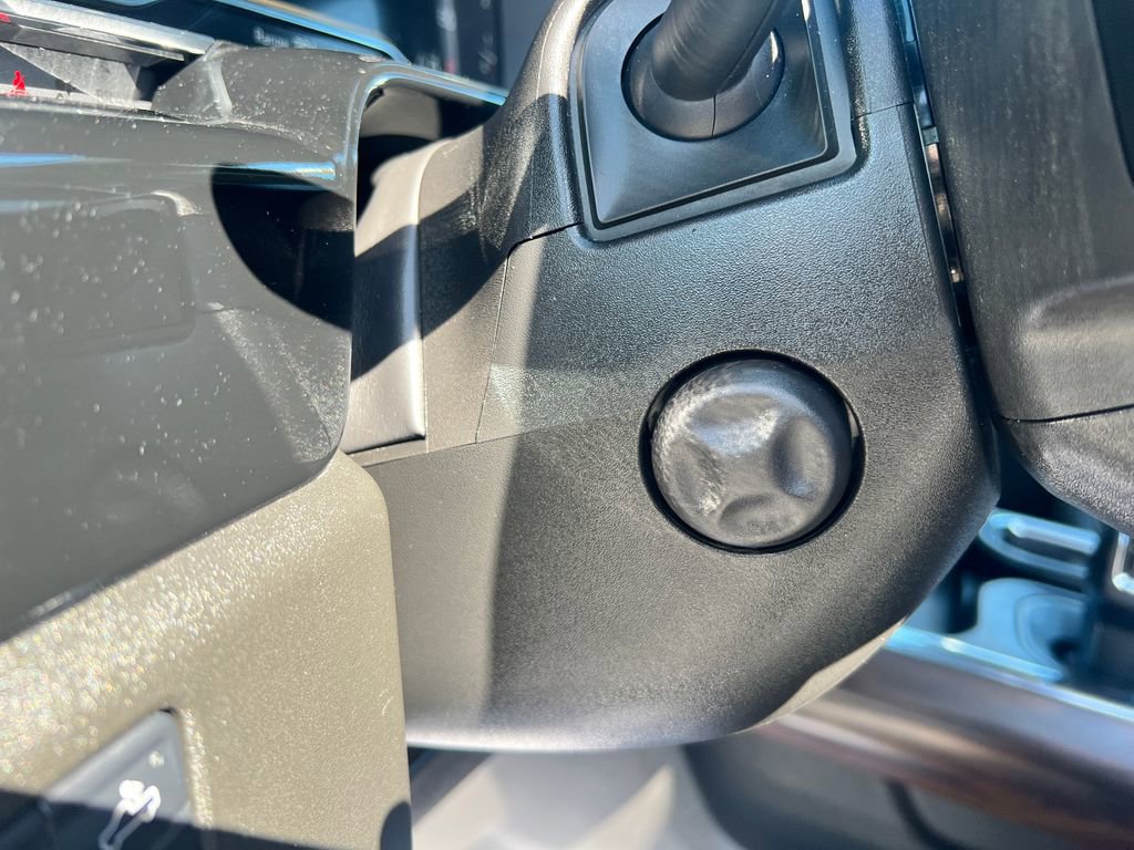 Used 2023 GMC Sierra 1500 SLT w/ SLT Premium Package image 26