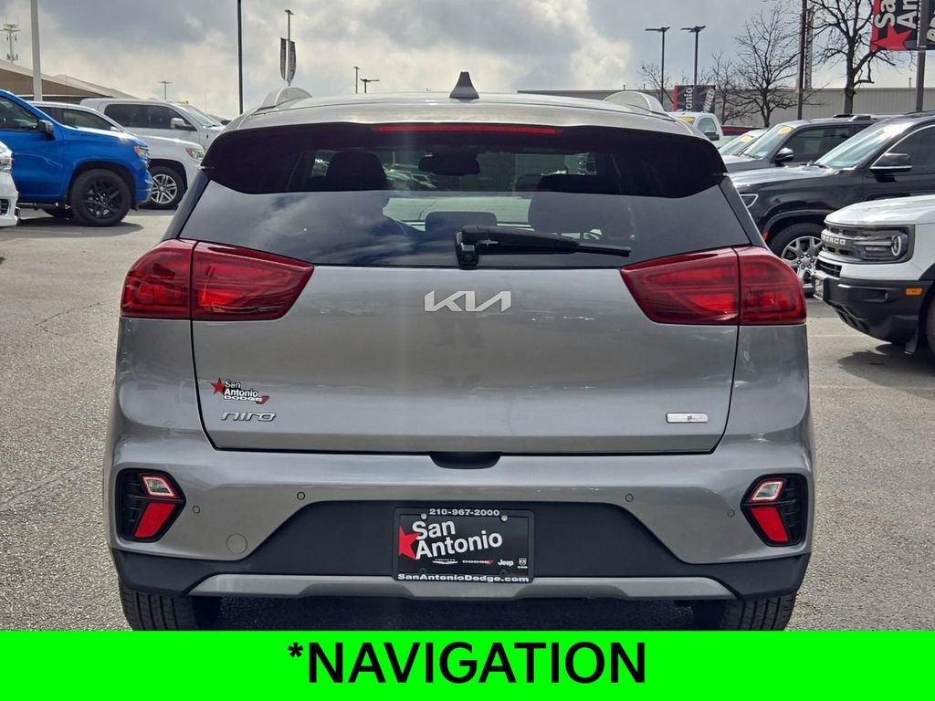 Used 2022 Kia Niro EX Premium image 7