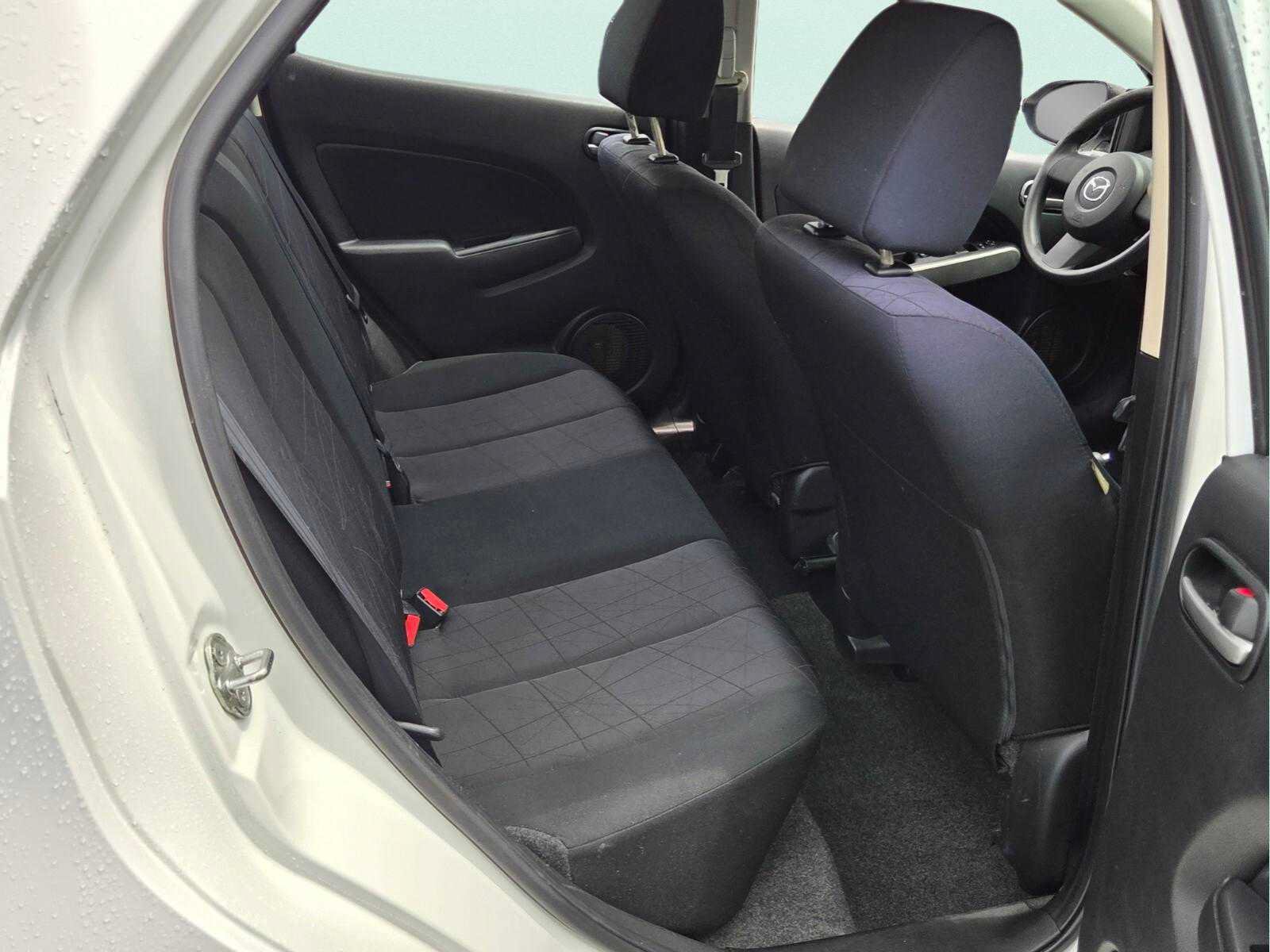 Used 2014 MAZDA MAZDA2 Sport FWD image 15