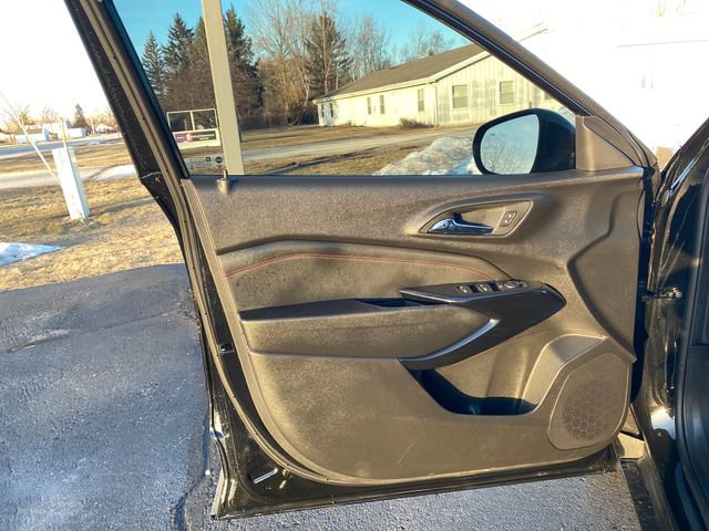 Used 2024 Chevrolet Trax RS w/ Driver Confidence Package image 14