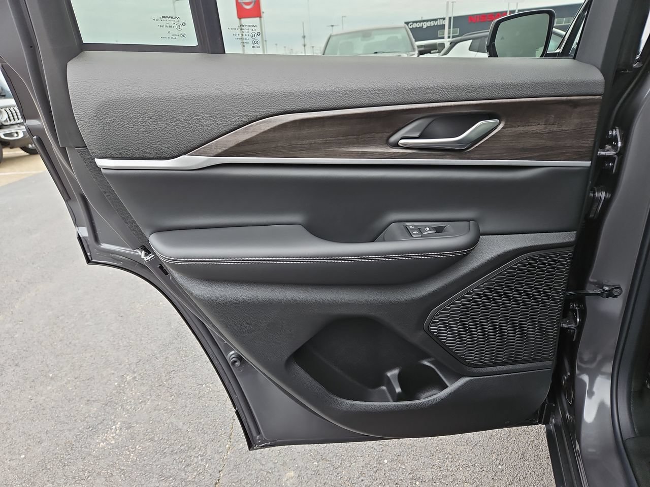 New 2026 Jeep Grand Cherokee Altitude AWD/4WD image 14