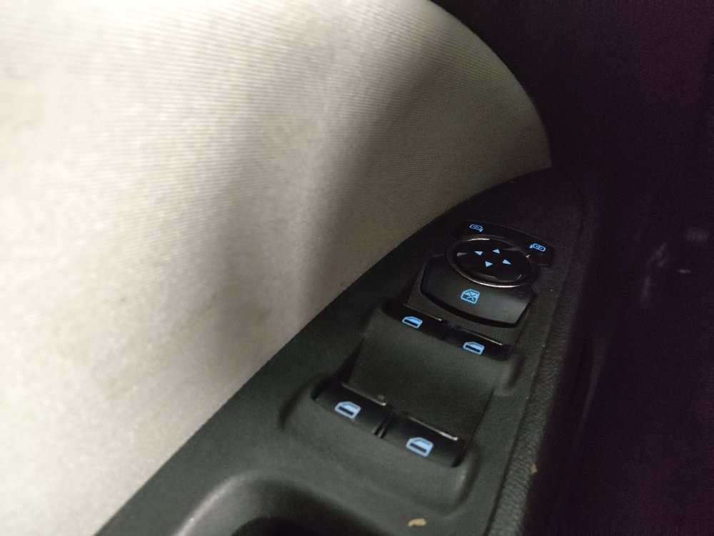 Used 2014 Ford Fusion S FWD image 27