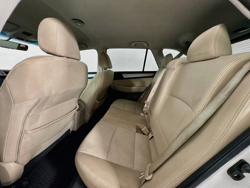 Used 2018 Subaru Outback 2.5i AWD/4WD image 29