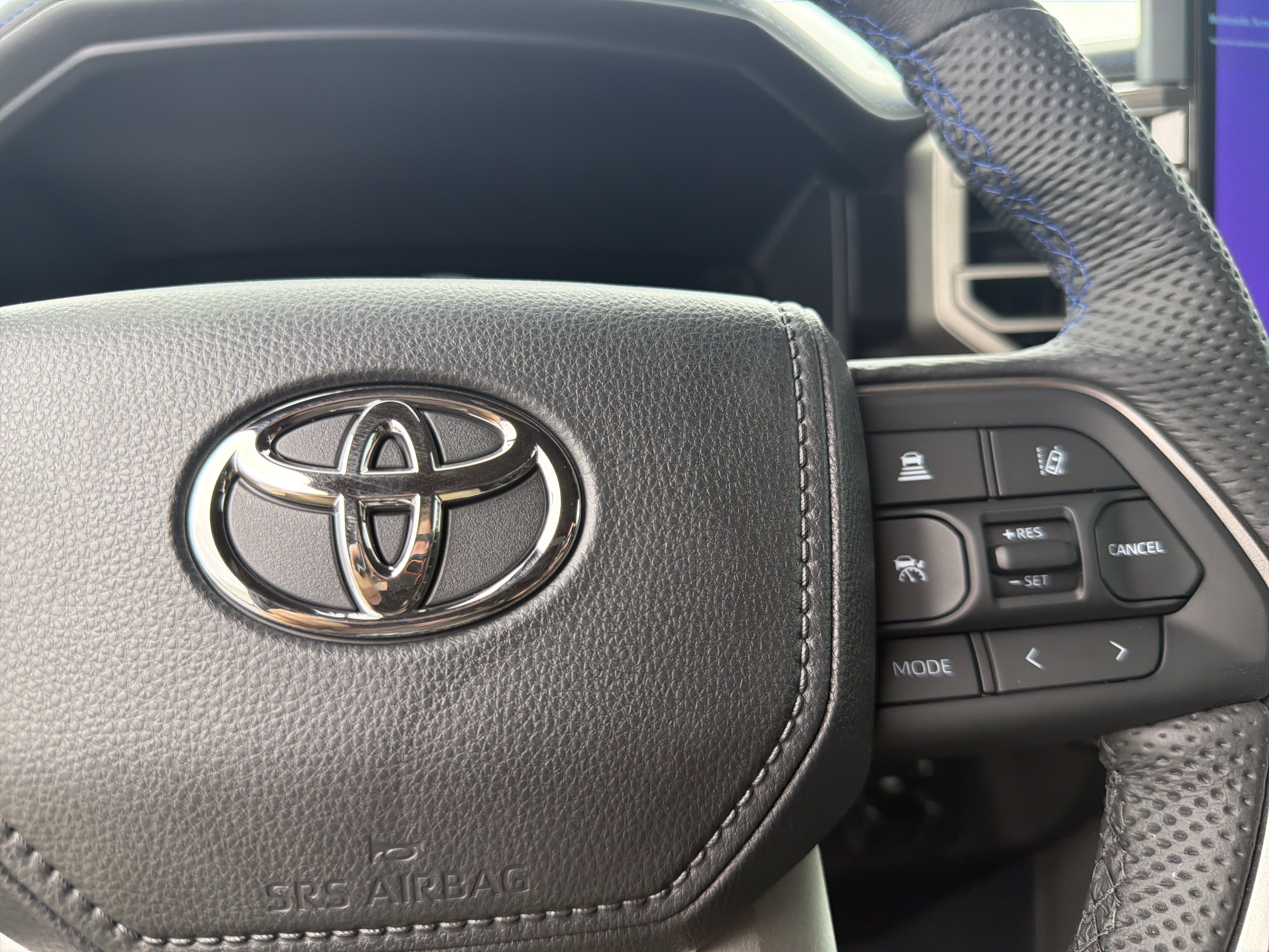 New 2026 Toyota Sequoia Platinum w/ TRD Off-Road Package AWD/4WD image 28