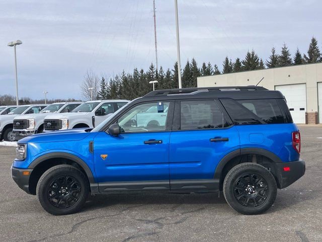 Used 2025 Ford Bronco Sport Badlands image 29