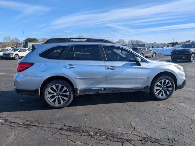 Used 2017 Subaru Outback 2.5i Limited image 9
