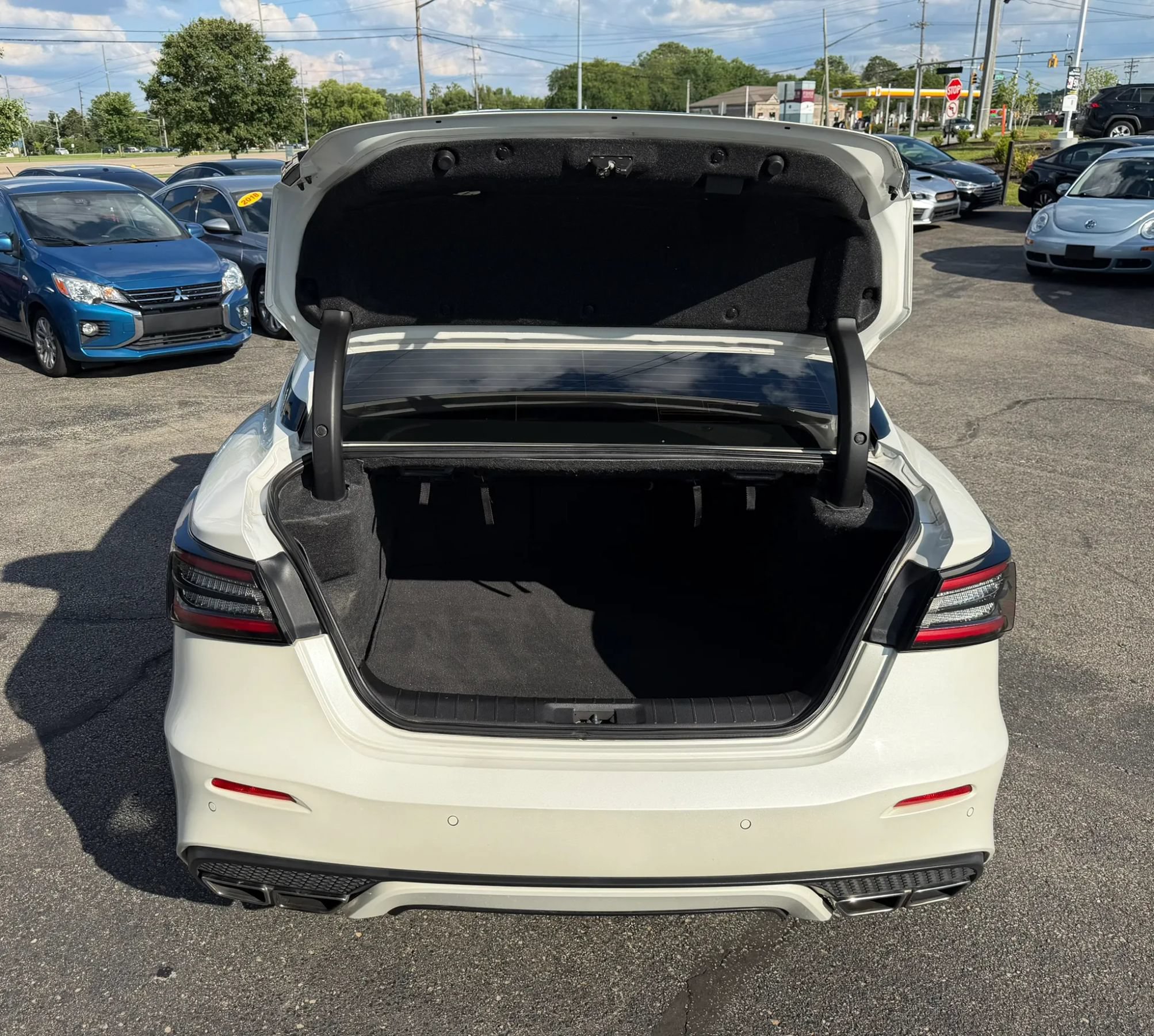 Used 2020 Nissan Maxima Platinum w/ Sport Mat Group FWD image 32