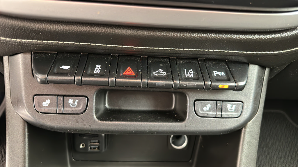 Used 2022 GMC Canyon Denali AWD/4WD image 23