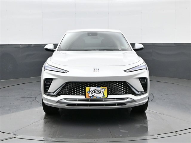 New 2026 Buick Envista Preferred FWD image 2
