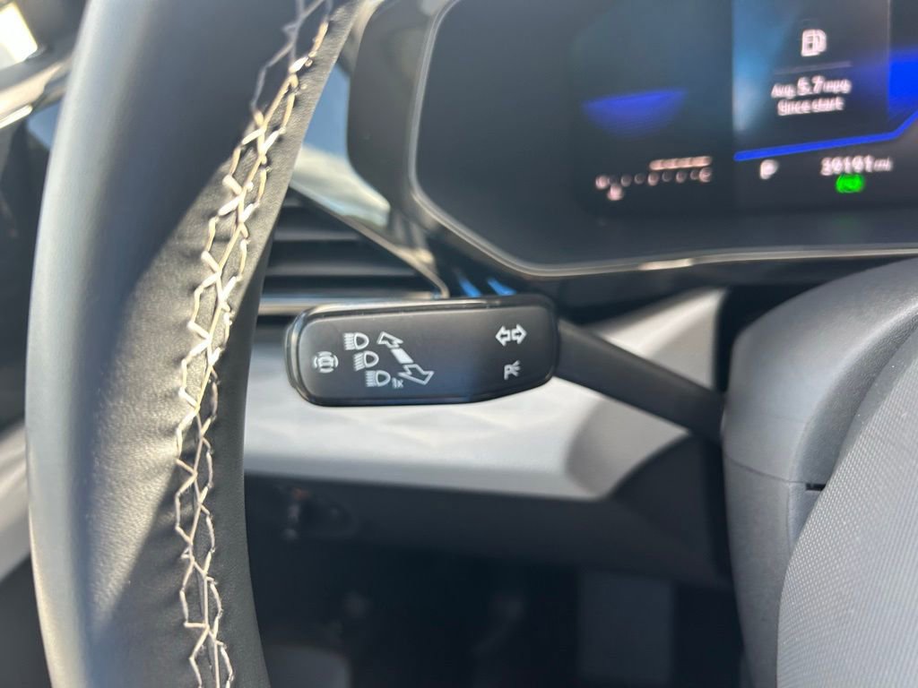 Used 2022 Volkswagen Taos S w/ IQ Drive S Package image 23