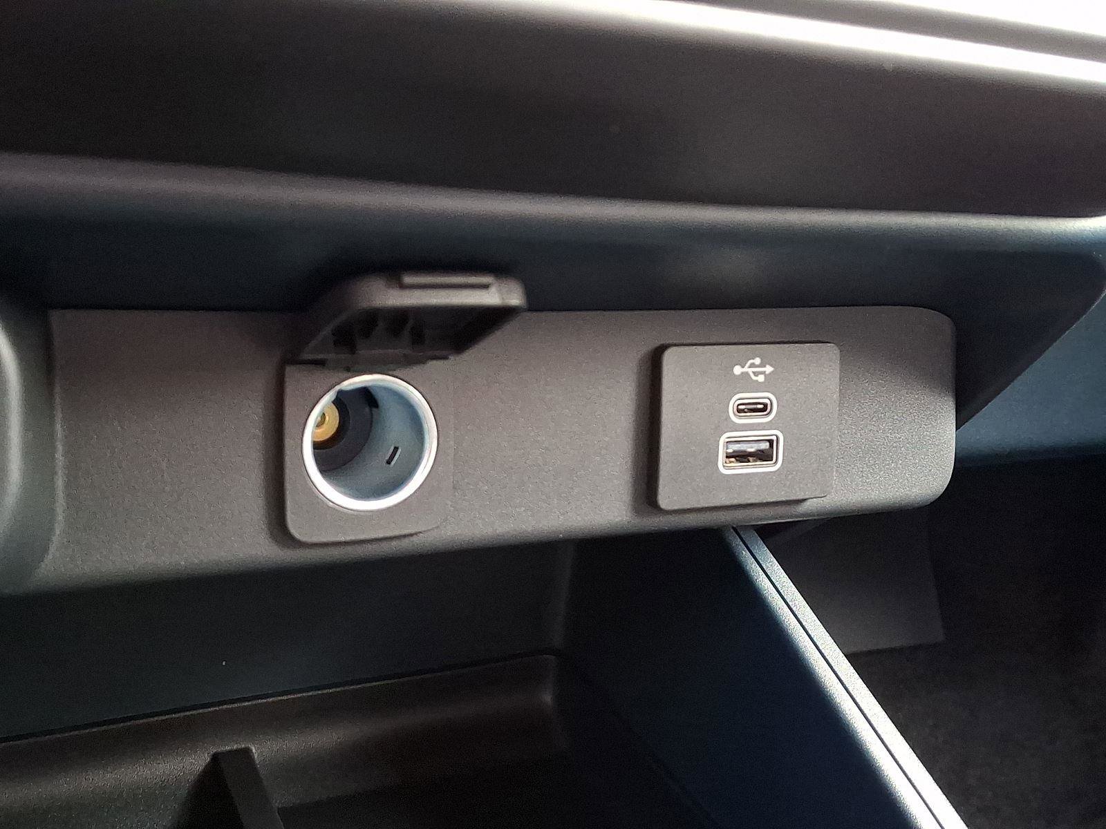 New 2026 Ford Maverick Lobo AWD/4WD image 15