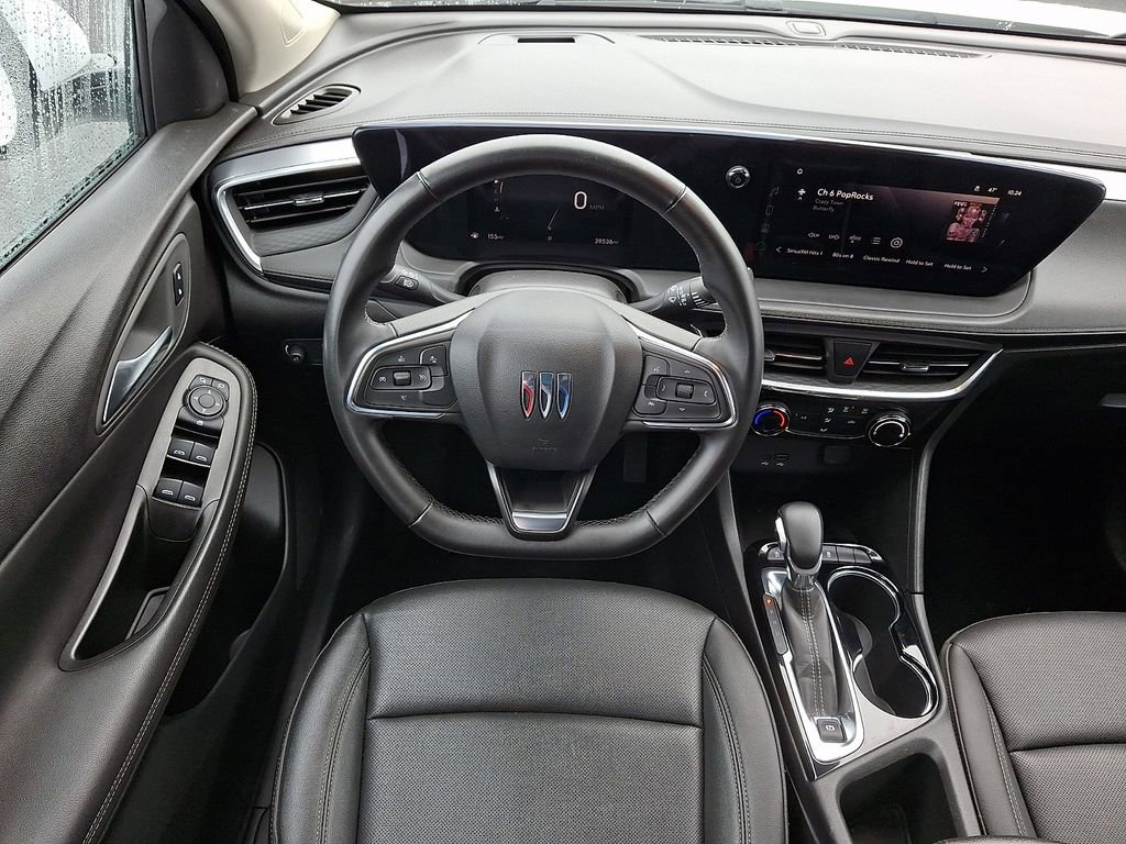 Used 2024 Buick Encore GX Sport Touring image 13
