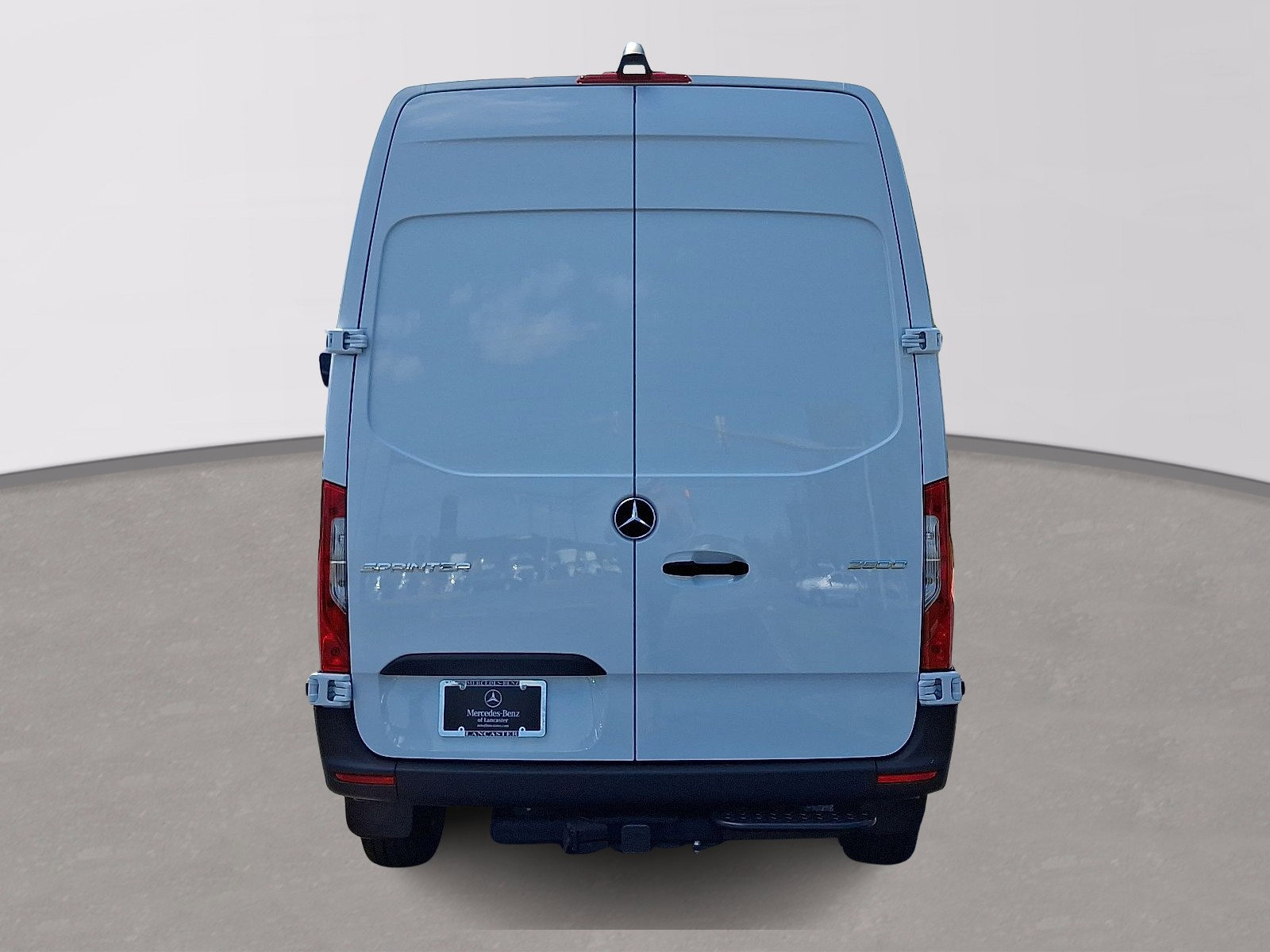 Used 2025 Mercedes-Benz Sprinter 2500 image 5