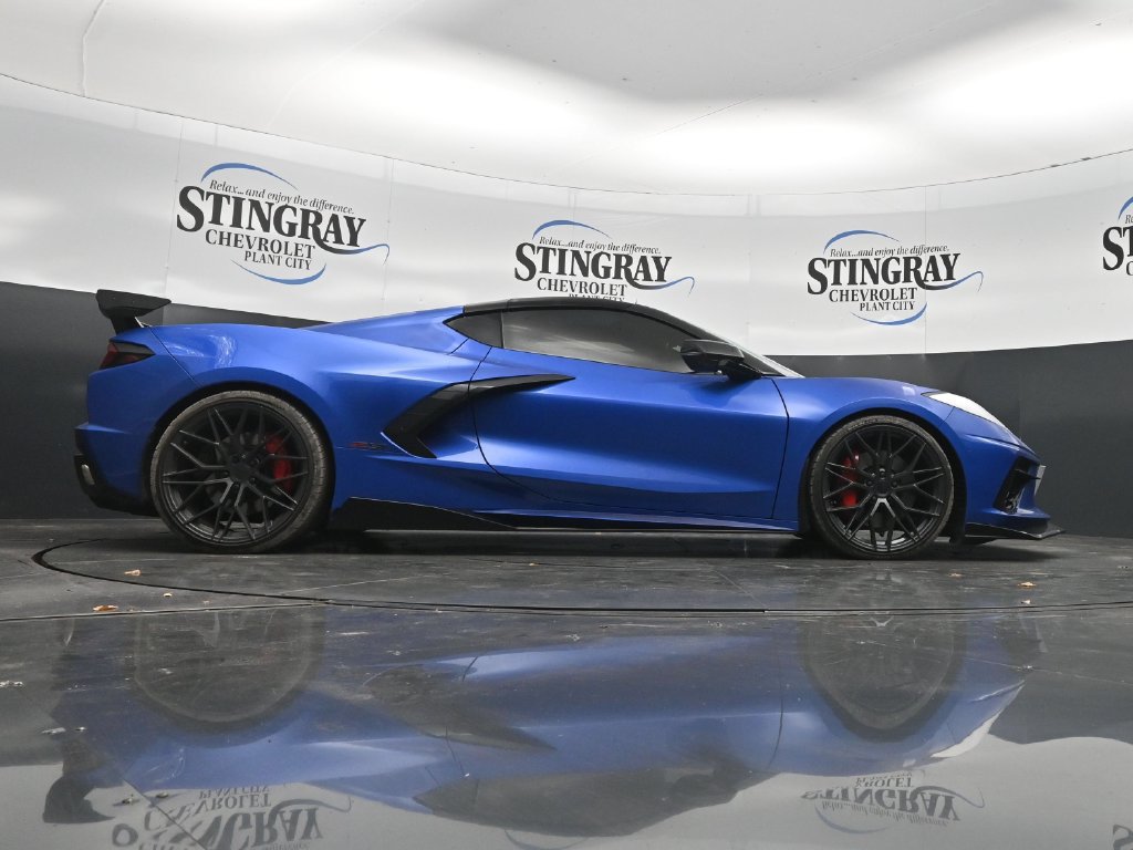 Used 2022 Chevrolet Corvette Stingray Preferred Cpe w/ Z51 Performance Package RWD image 33