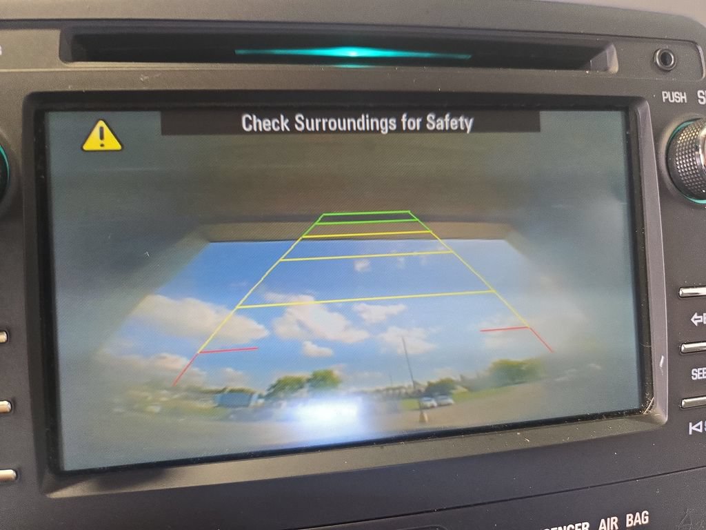 Used 2013 Chevrolet Traverse LS FWD image 26