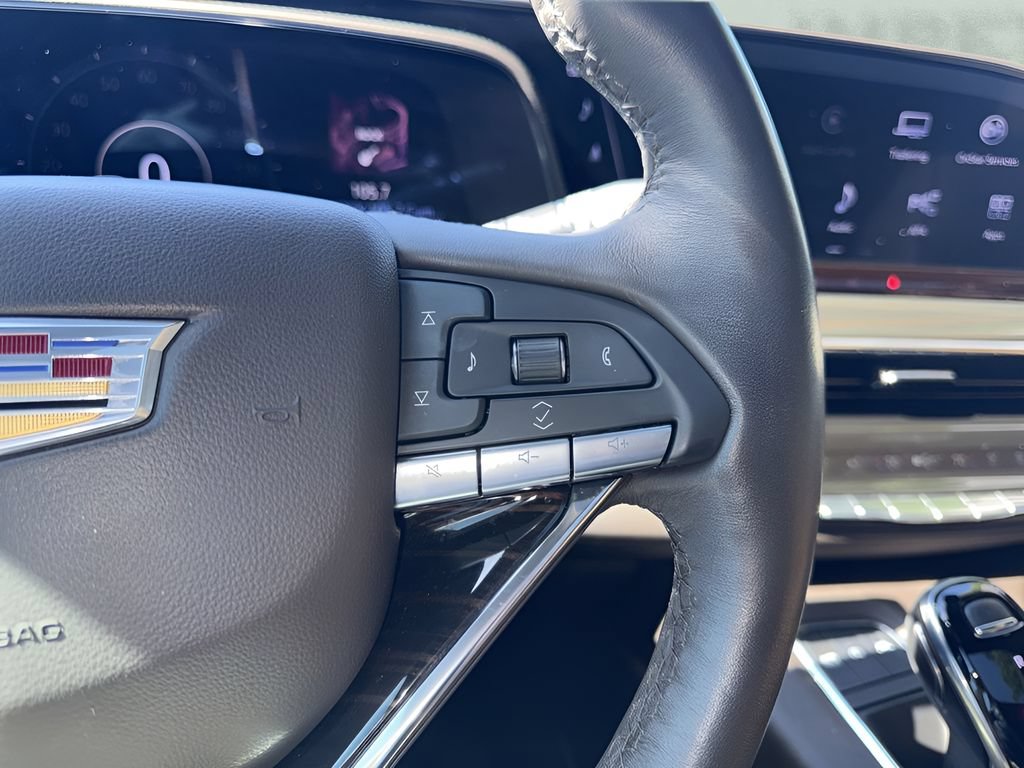 Used 2023 Cadillac Escalade Sport w/ LPO, ONYX Package AWD/4WD image 24