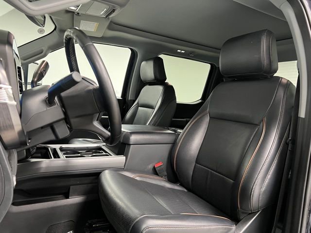 Used 2025 Ford F350 Lariat w/ Black Appearance Package AWD/4WD image 22