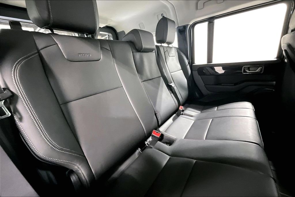 Used 2024 INEOS Grenadier Fieldmaster Edition image 36