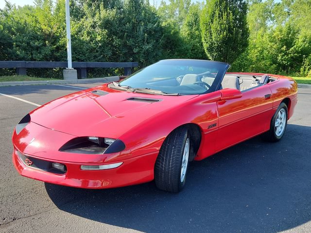 Used 1997 Chevrolet Camaro Z28 w/ Preferred Equipment Group 2 RWD image 40
