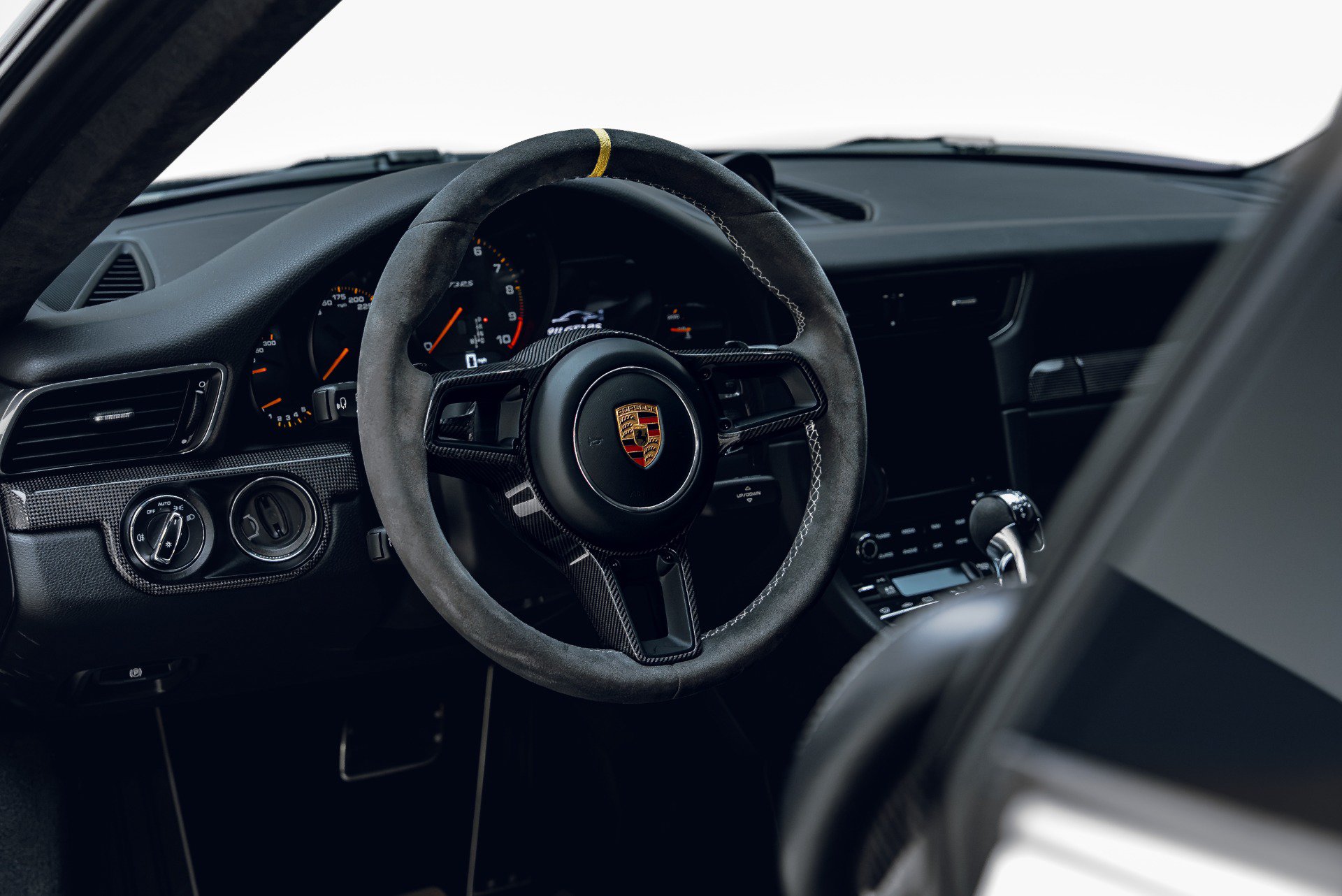 Used 2019 Porsche 911 GT3 RS RWD image 7
