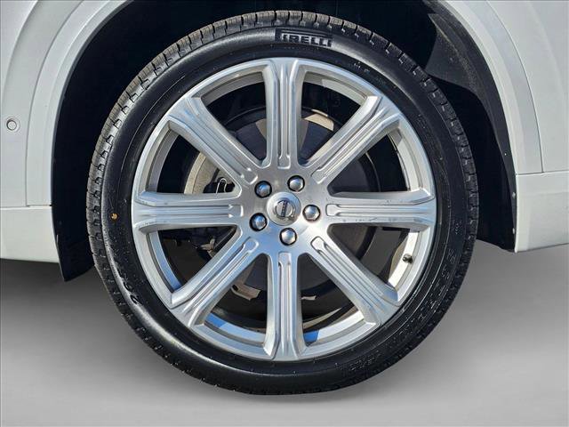 Used 2017 Volvo XC90 T6 Inscription w/ Vision Package image 30