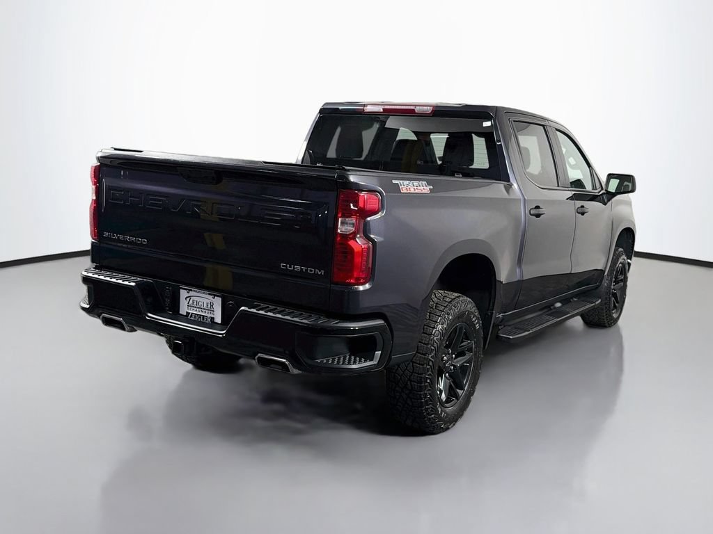 Used 2024 Chevrolet Silverado 1500 Custom Trail Boss AWD/4WD image 7