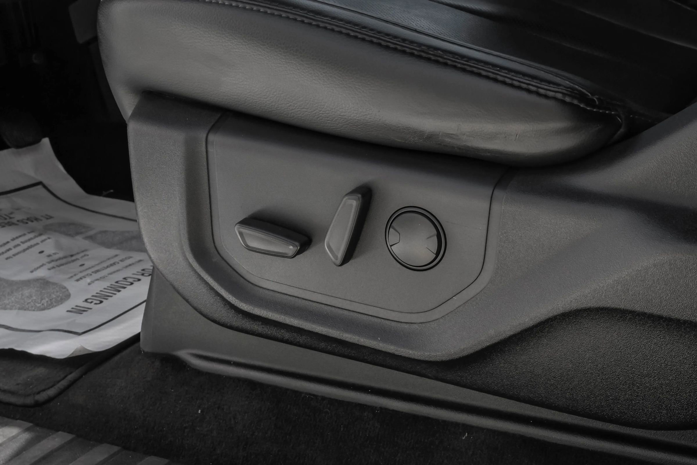 Used 2022 Ford F150 XLT w/ XTR Package image 38