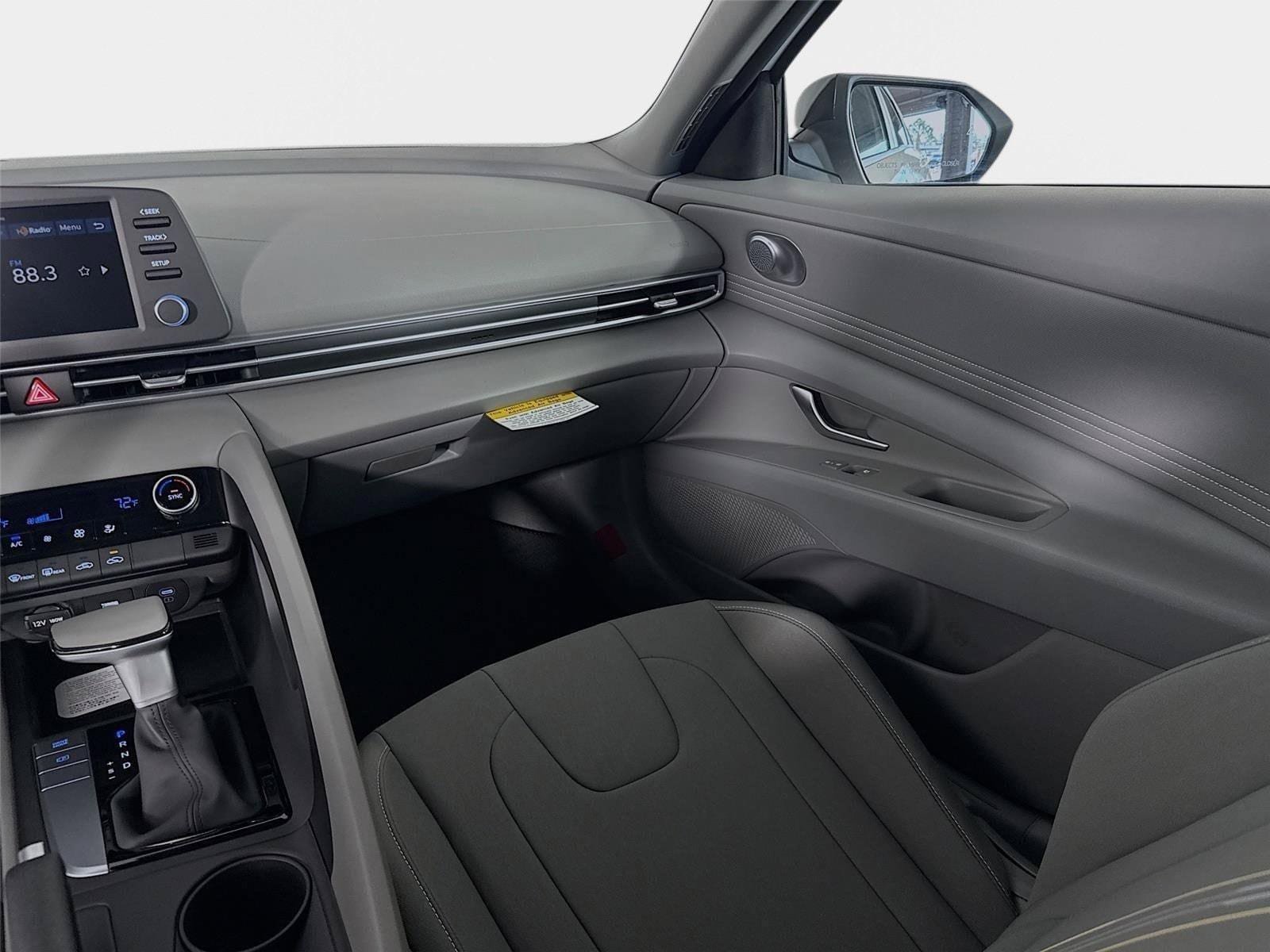 New 2026 Hyundai Elantra Sport FWD image 22
