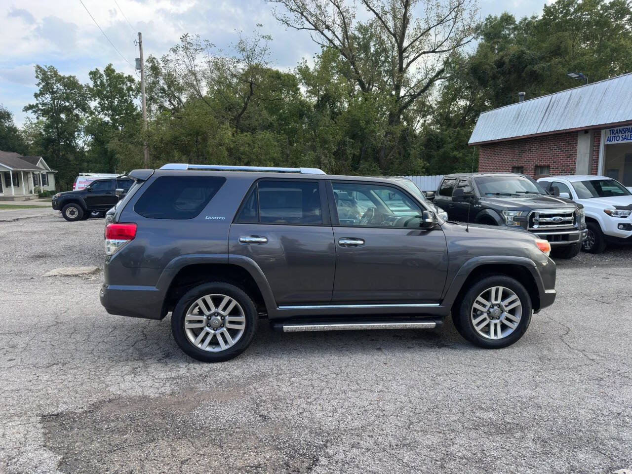 Used 2012 Toyota 4Runner Limited AWD/4WD image 4