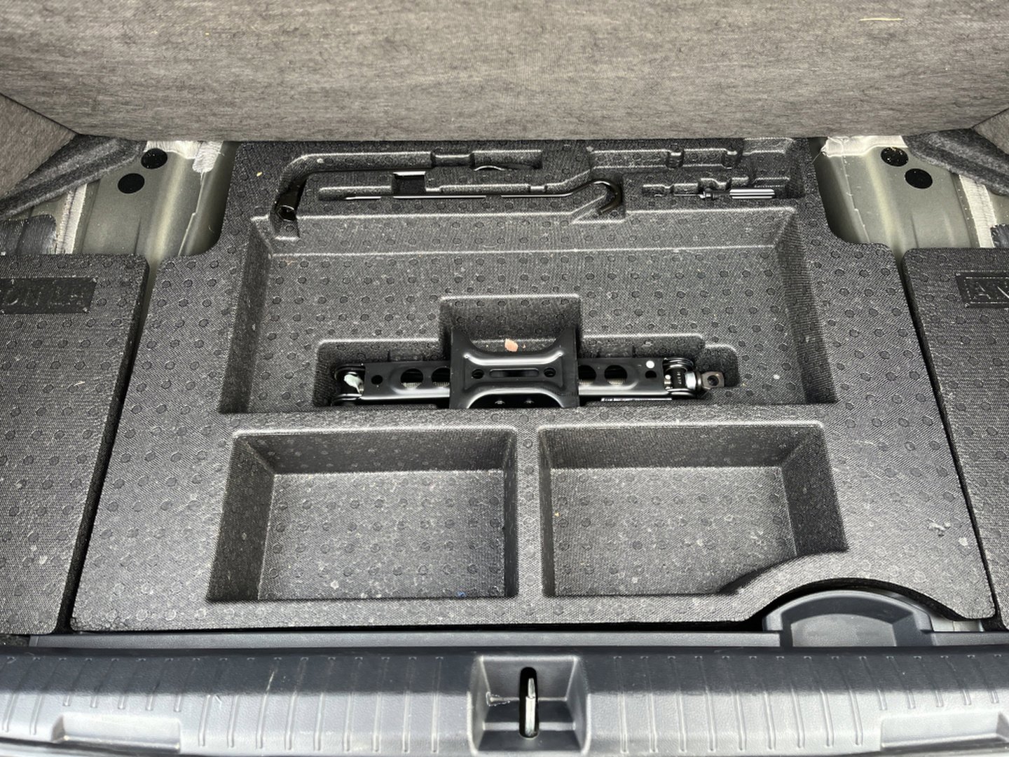 Used 2023 Subaru Legacy Premium image 12