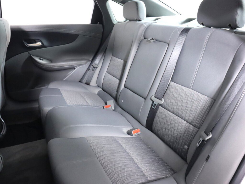 Used 2017 Chevrolet Impala LS w/ Protection Package image 28