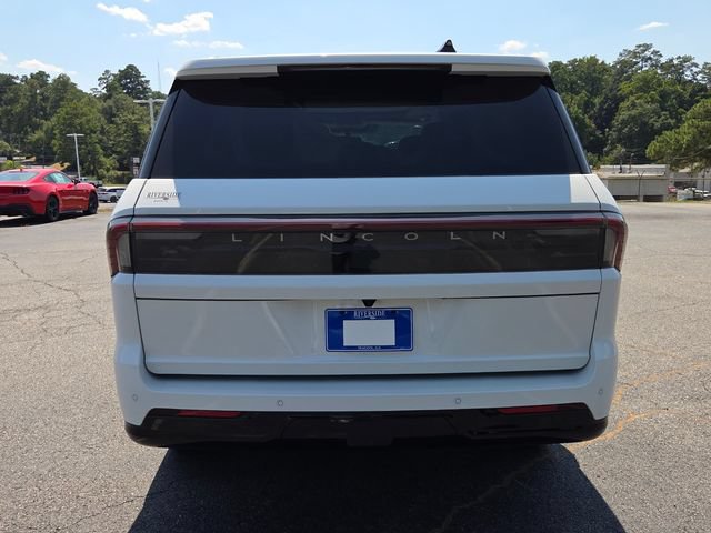 New 2027 Lincoln Navigator Reserve AWD/4WD image 6