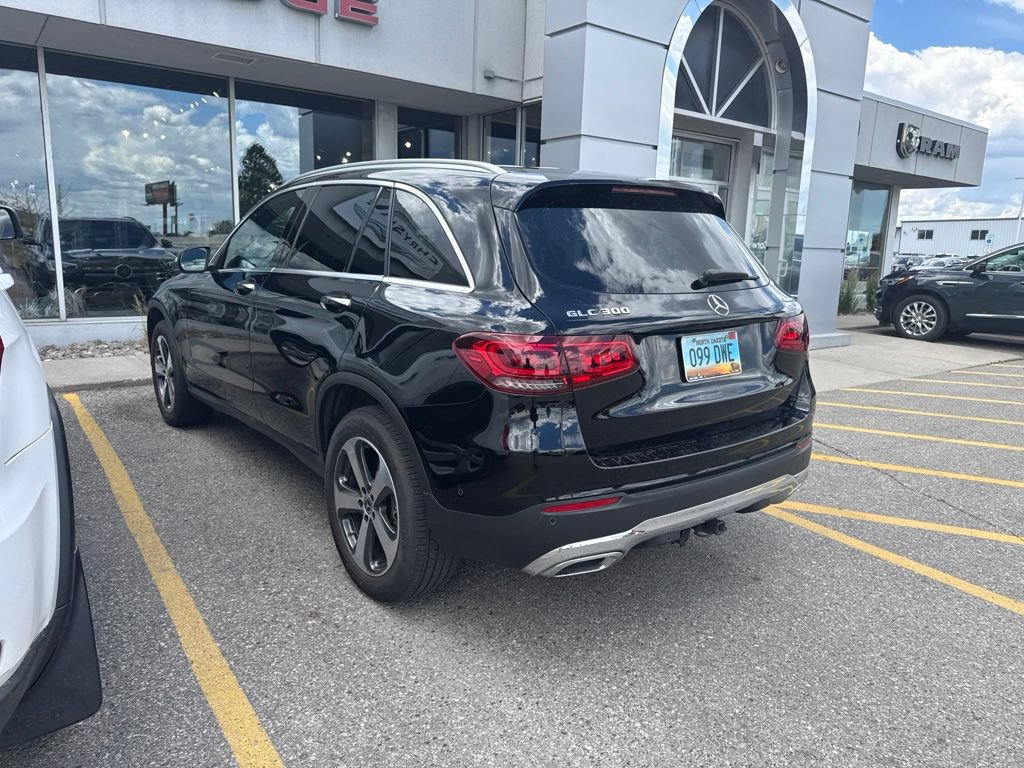 Used 2022 Mercedes-Benz GLC 300 4MATIC image 5