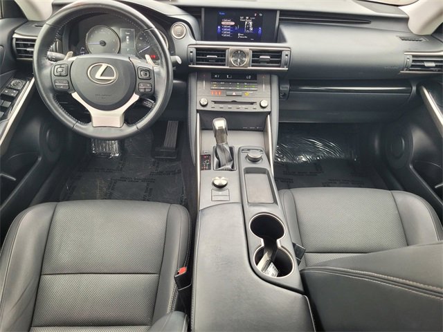 Used 2019 Lexus IS 300 image 16
