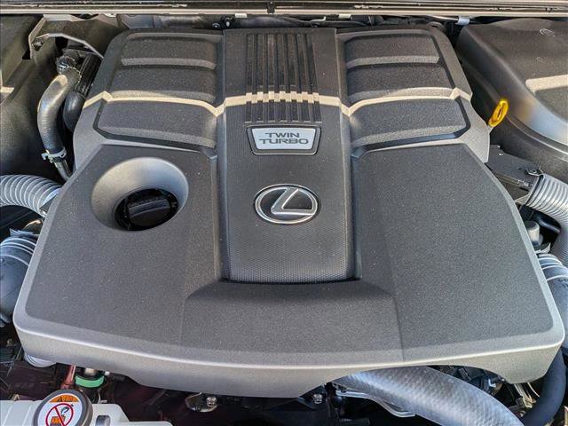 Used 2024 Lexus GX 550 w/ Cold Area Package AWD/4WD image 23