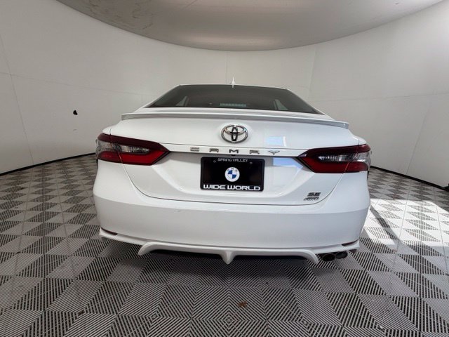 Used 2024 Toyota Camry SE AWD/4WD image 6