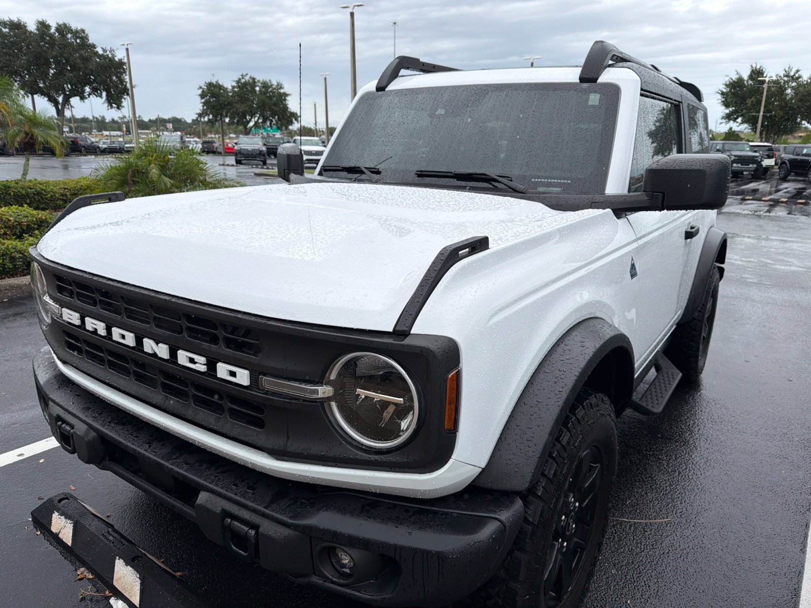 Certified 2024 Ford Bronco Black Diamond AWD/4WD image 7