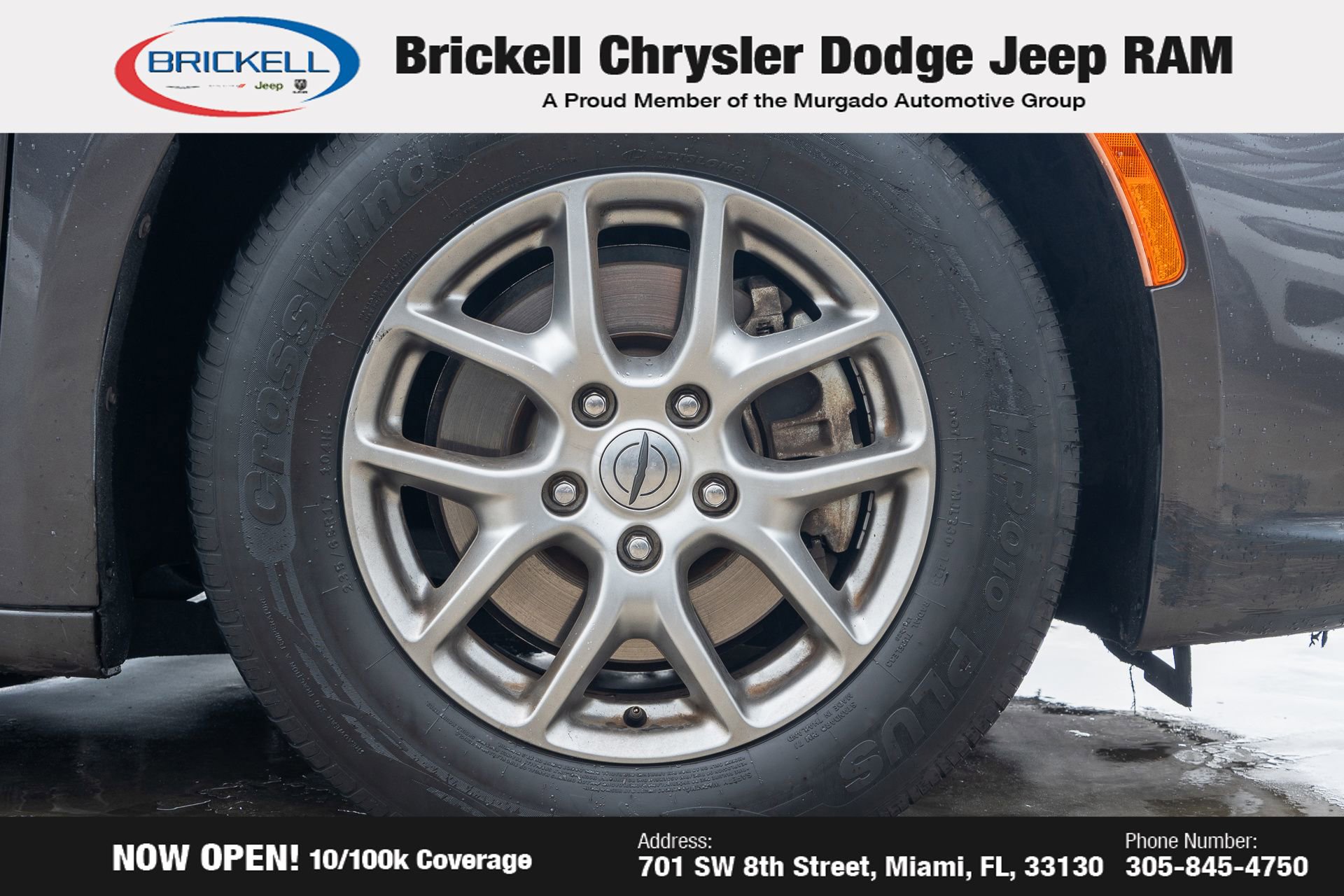 Used 2021 Chrysler Pacifica Touring image 35