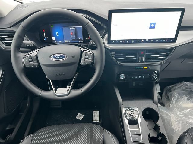 New 2026 Ford Escape SE w/ Class II Trailer Tow Package image 15