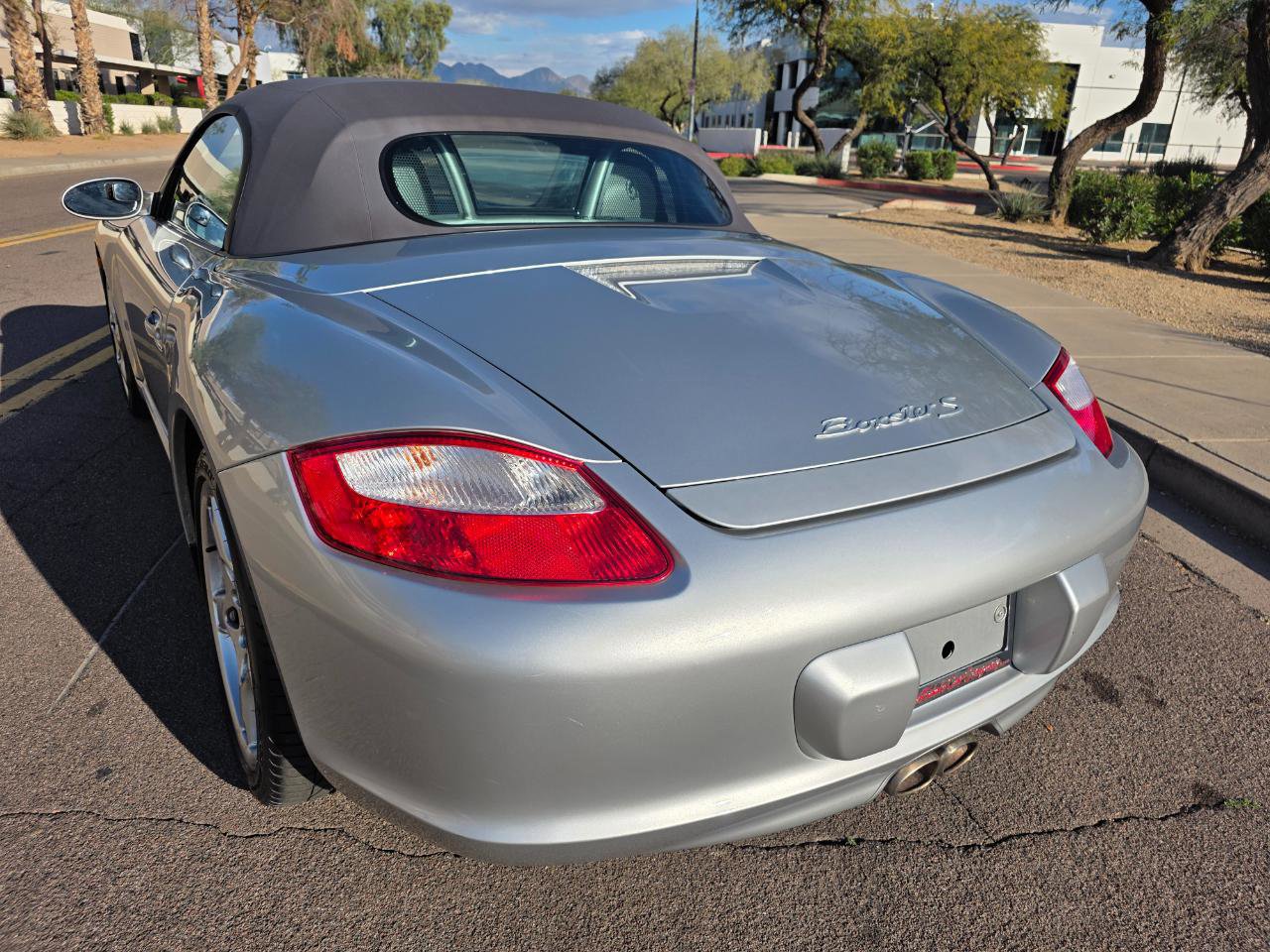 Used 2005 Porsche Boxster S image 19