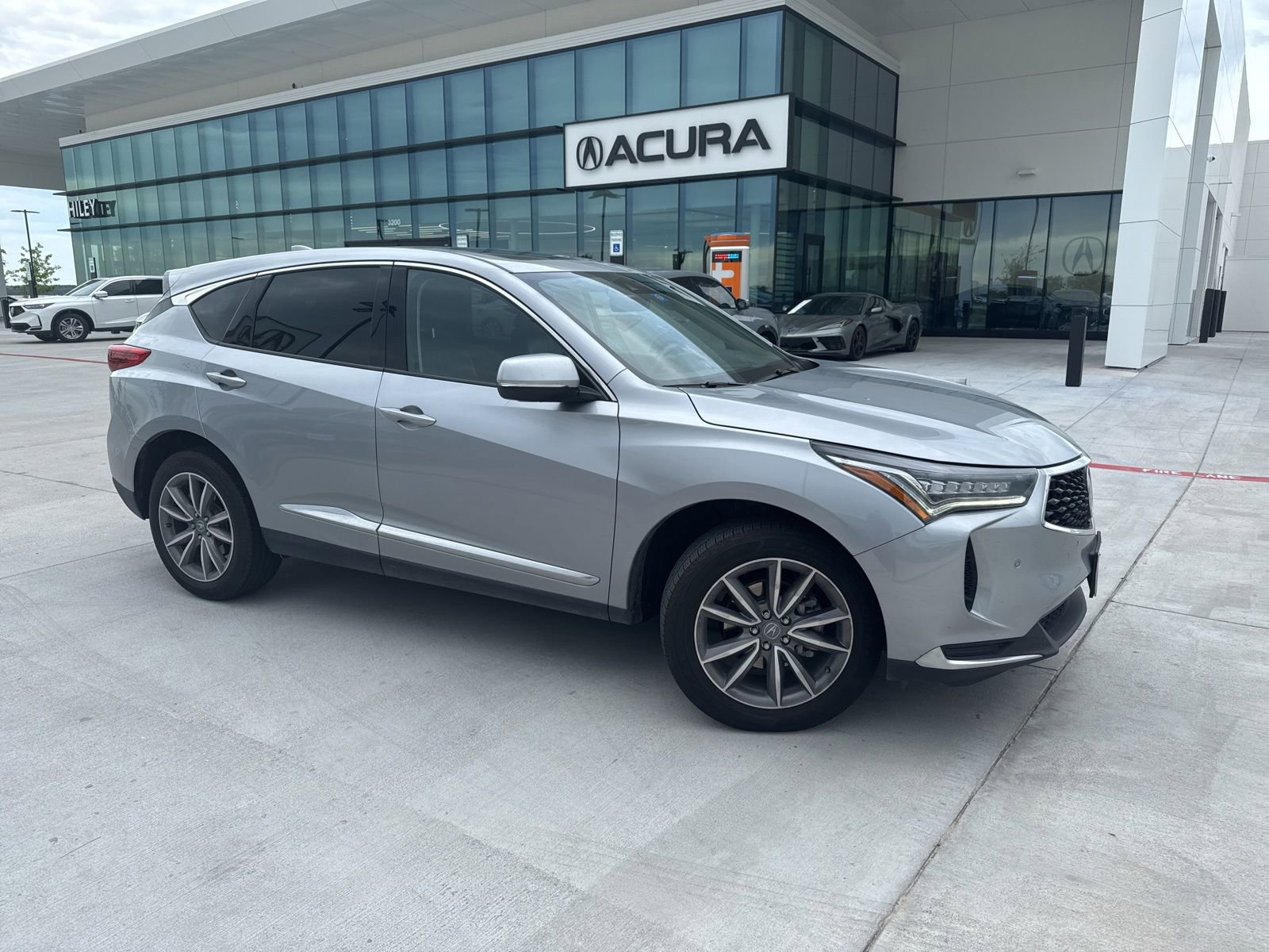 Used 2023 Acura RDX FWD w/ Technology Package image 1